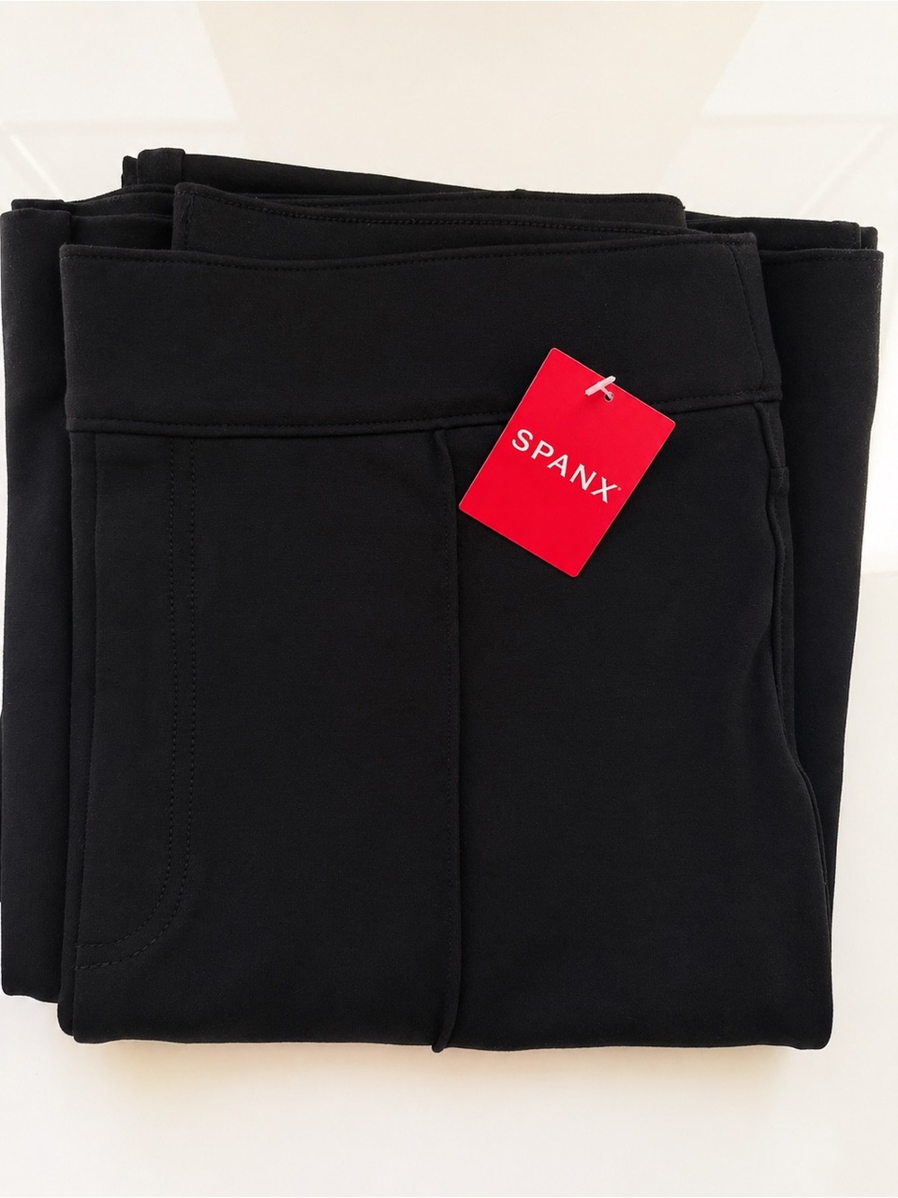 *NWT*SPANX Super-smooth Ponte Flare Pant - Picture 3 of 4